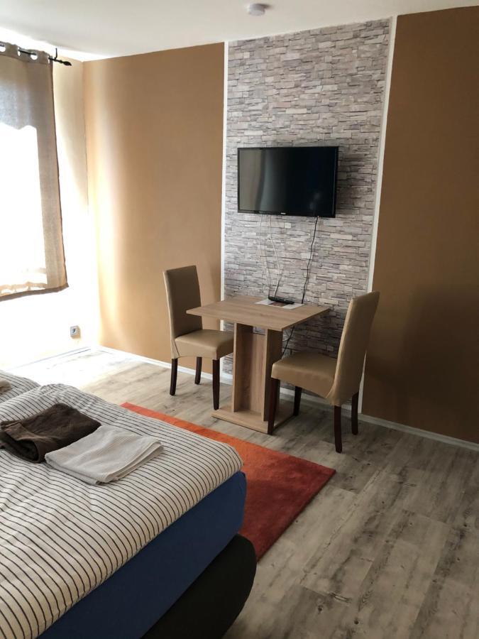 Riva Pension Gasthof *